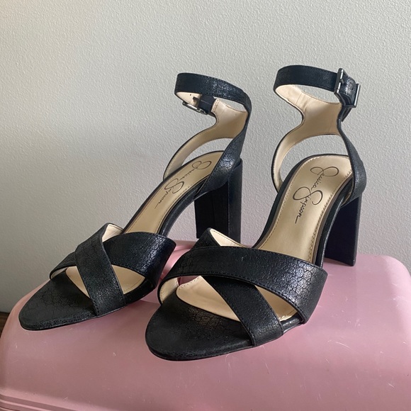 NEW JESSICA SIMPSON BLACK HEELS ANKLE STRAP CLASSIC BLOCK HEEL SZ 5.5 - Picture 6 of 8